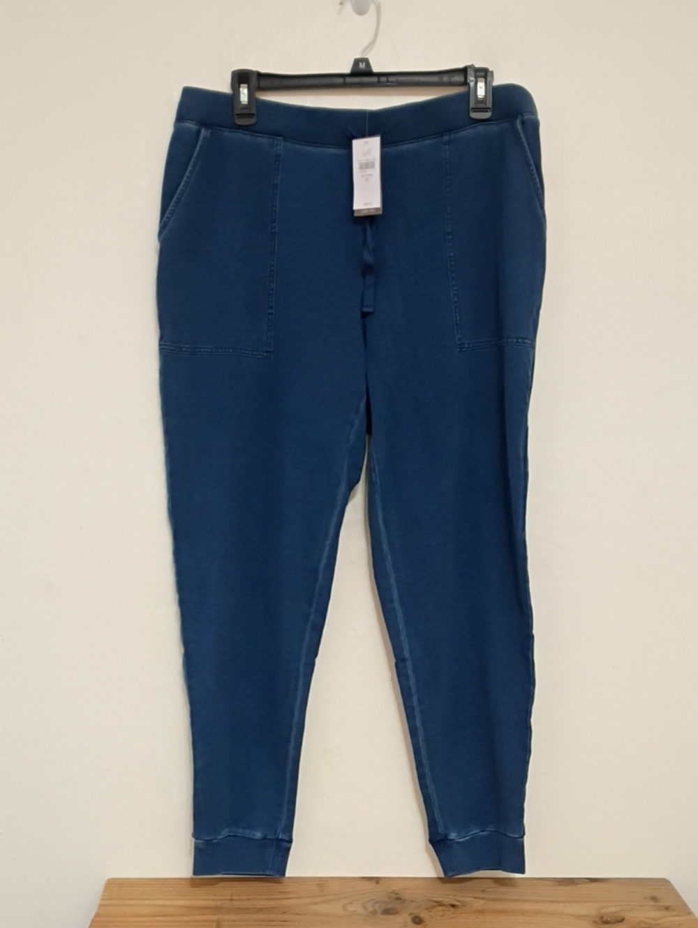 J Jill Pure Jill Indigo Sun Washed Drawstring Waist Joggers Size M NWT